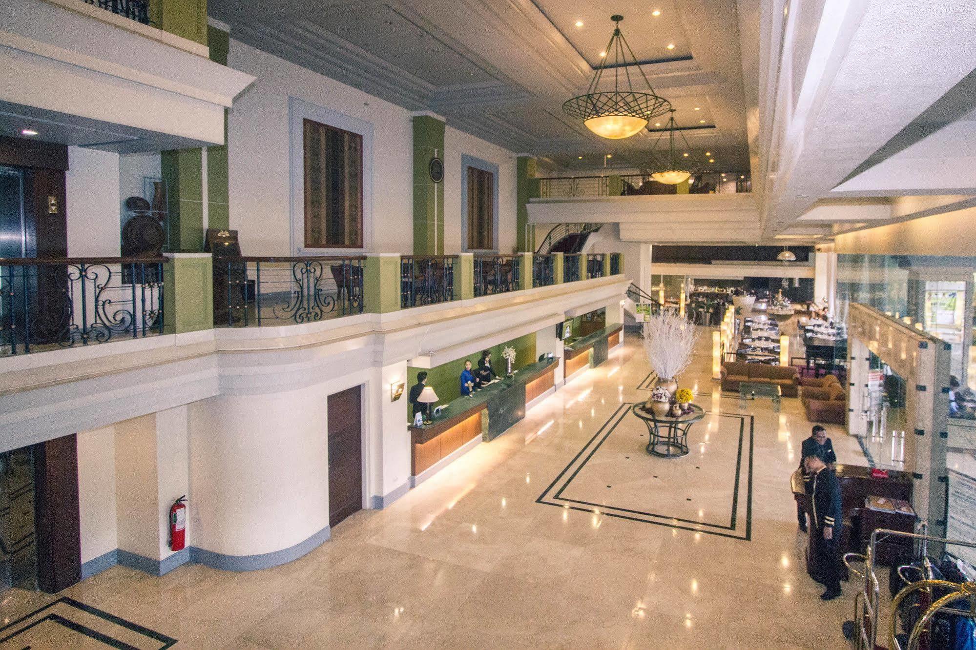 Hotel The Royal Mandaya 3*